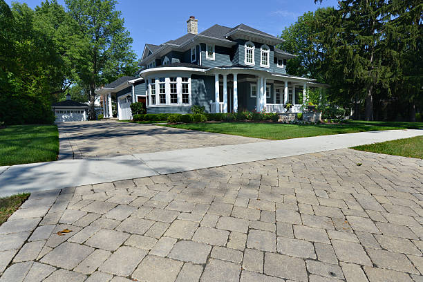 Best Local Driveway Pavers  in Broadlands, VA